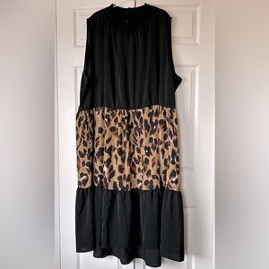BloomChic Black and Leopard Pattern Maxi Dress